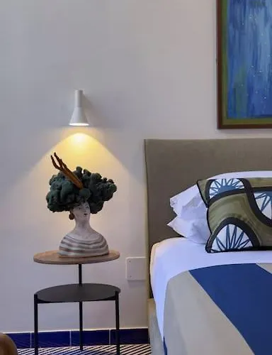 Mimi Gallery House Διαμέρισμα *